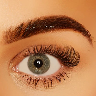 Our most natural pair of lashes.