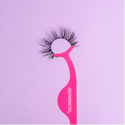 Get your lashes squeaky clean for spring.